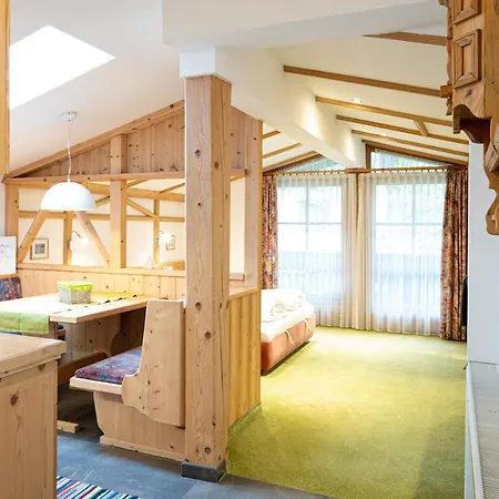 Haus Katharina, Summercard Included Kaprun