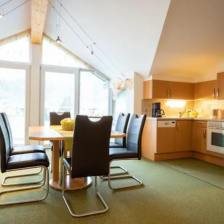 Haus Katharina, Summercard Included * Kaprun