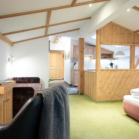 Haus Katharina, Summercard Included Apartamento