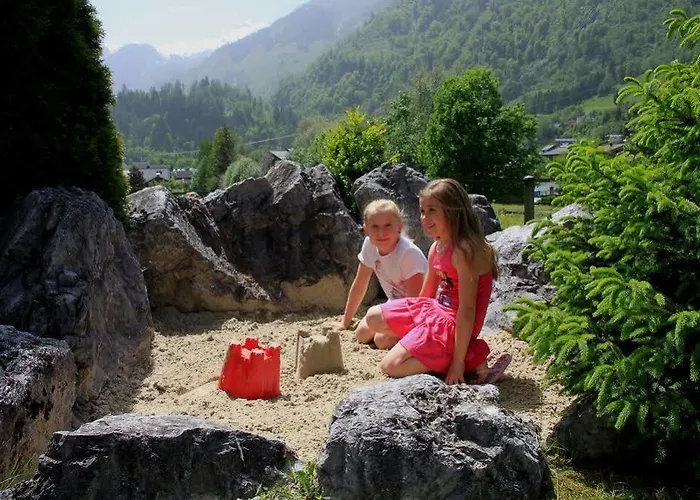 Haus Katharina, Summercard Included Διαμέρισμα Kaprun