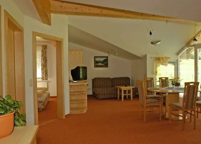 Haus Katharina, Summercard Included Kaprun